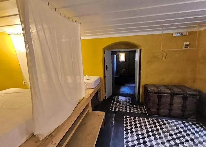 بيت ضيافة Color 3*